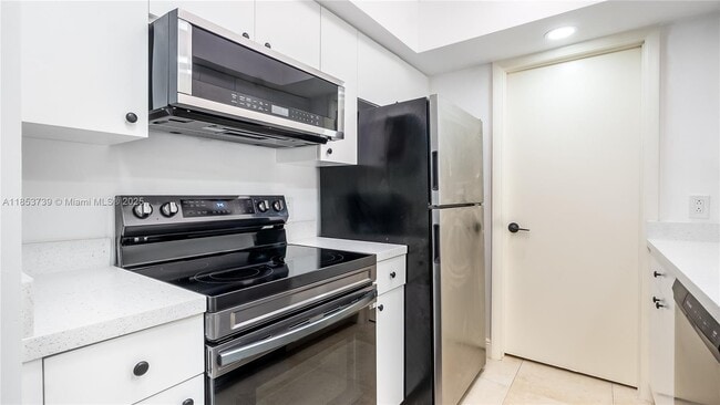 Building Photo - 5686 Rock Island Rd