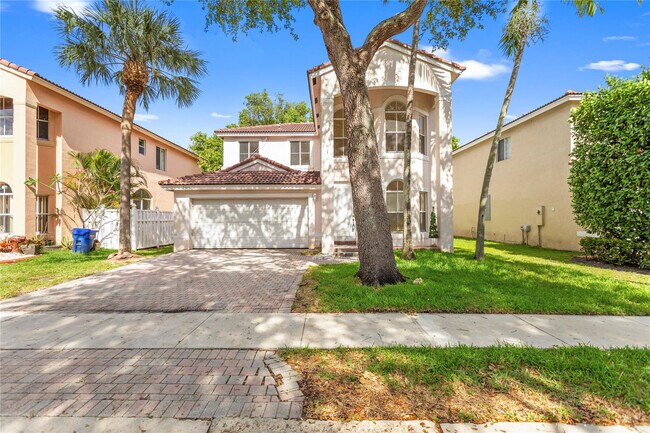 Foto del edificio - 2215 NW 76th Terrace