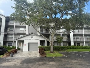 Building Photo - 12501 SW 14th St
