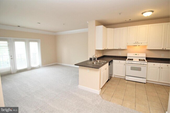 Building Photo - 501 Hungerford Dr