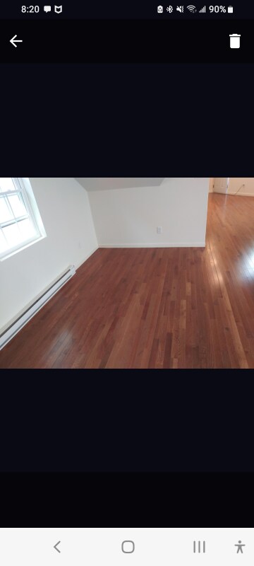 Foto del edificio - 73 Webster Ave