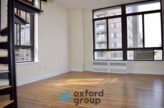 Foto del edificio - 3 bedroom in NEW YORK NY 10002