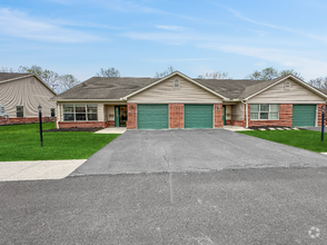 Building Photo - 455 Scioto Villa Ln