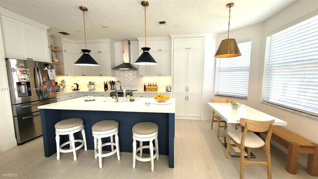 Foto del edificio - 3 br, 2 bath House - Towngate