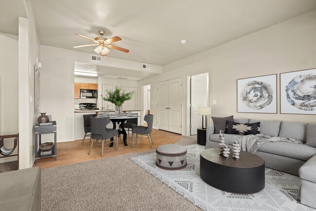 Foto del edificio - Wasatch Pointe Apartments