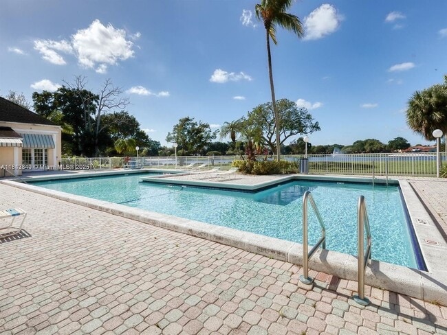 Foto del edificio - 15325 SW 106th Terrace