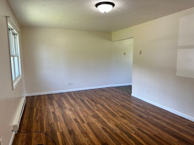 Living room - 179 Yalmer Rd