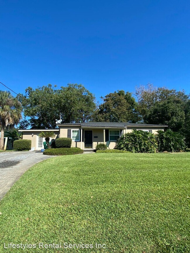 Foto del edificio - 3 br, 1 bath House - 613 Barbara Lane