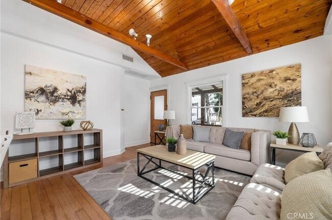 Foto del edificio - 845 Obispo Ave