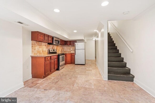 Foto del edificio - 1729 Fontain St