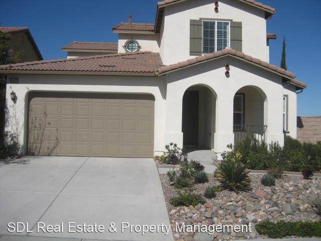 Primary Photo - 5 br, 3.5 bath House - 34322 Hourglass Street
