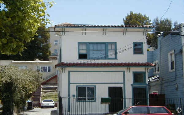 Building Photo - 2708 14th Ave