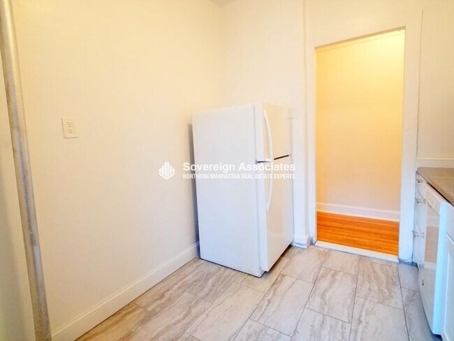 Foto del edificio - 138 Haven Ave