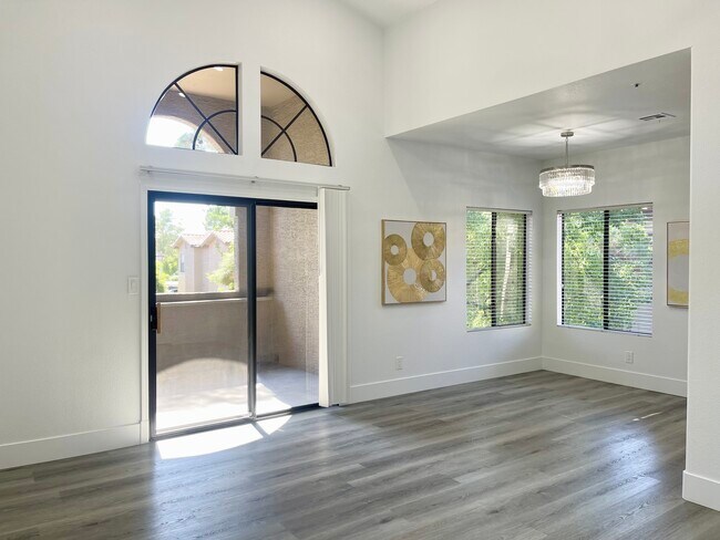 Foto del edificio - 9600 N 96th St