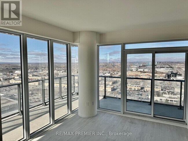 Photo du bâtiment - 9000-9000 Jane St