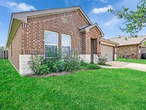 Building Photo - 8003 Black Forest Ln