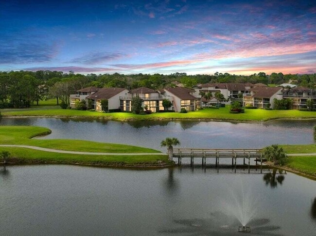 Building Photo - 3200 Twin Lakes Terrace
