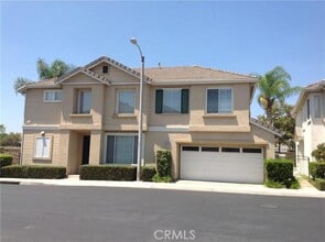 Building Photo - 16345 Creekside Pl