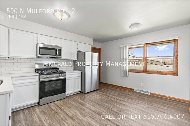 Foto del edificio - 590 N Mulford Rd