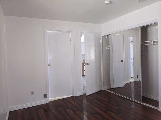 Building Photo - 2815 Montezuma Ave