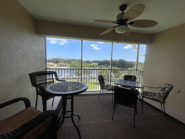 Building Photo - 600 Canopy Walk Ln