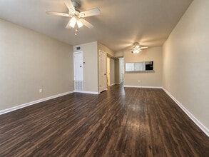 Building Photo - 5975 Tullis Dr