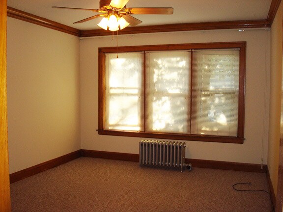 Foto del edificio - 2941 N Lockwood Ave