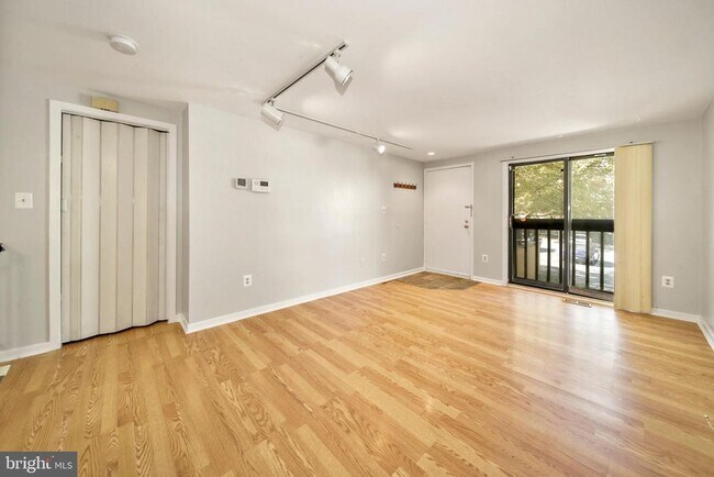 Foto del edificio - 18429 Bishopstone Ct