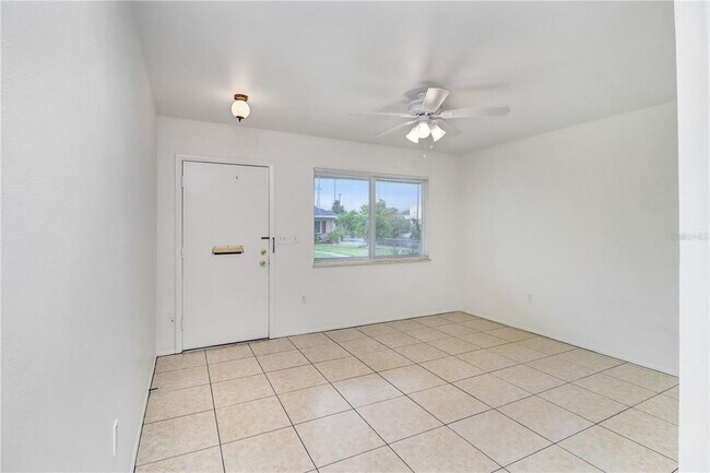 Foto del edificio - 1309 Warwick Ct