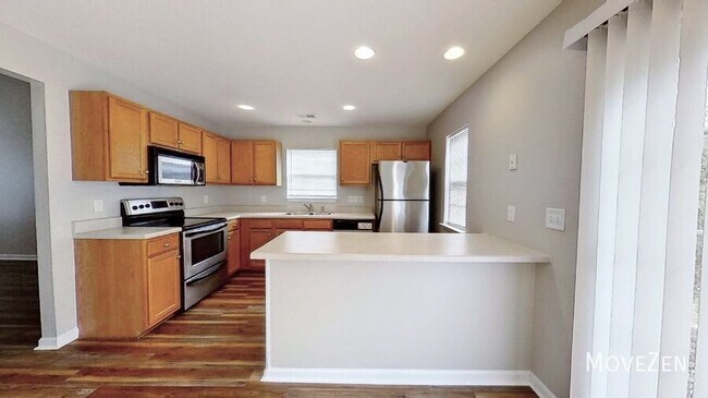 Building Photo - 255 Luzelle Dr