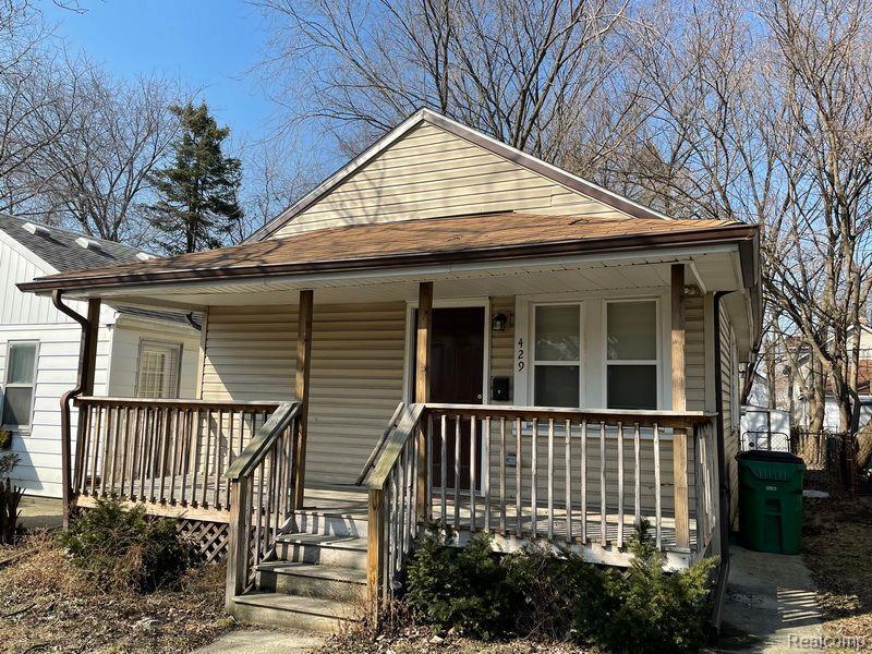 429 E Hayes Ave, Hazel Park, MI 48030 House Rental in Hazel Park, MI