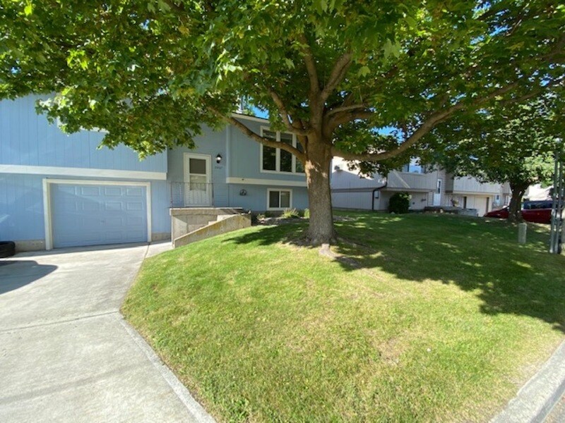 1140711407 E 40th Ave, Spokane Valley, WA 99206 Condo for Rent in