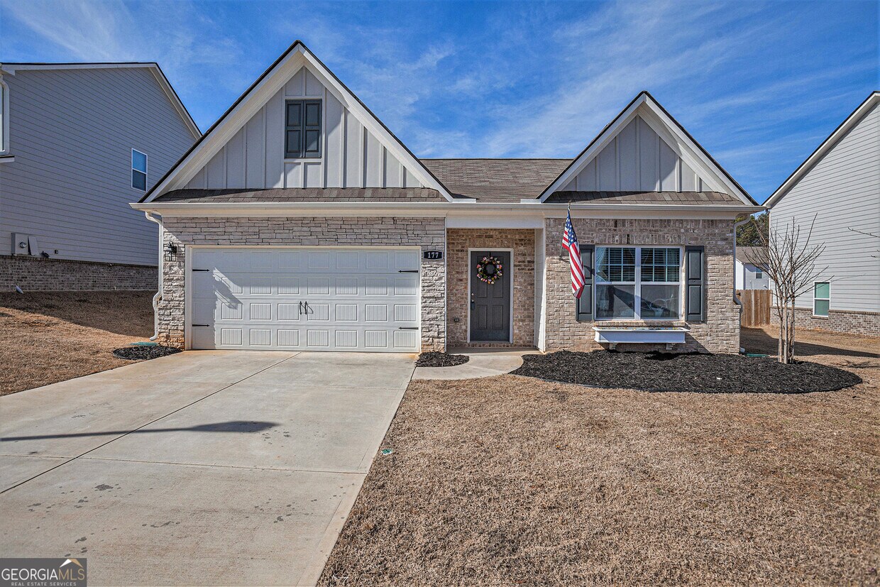 Foto principal - 177 Innis Brk Cir