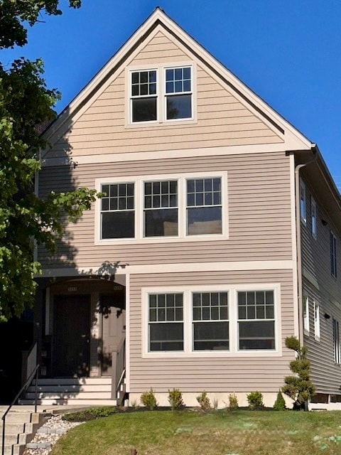 Building Photo - 3255 N Oakland