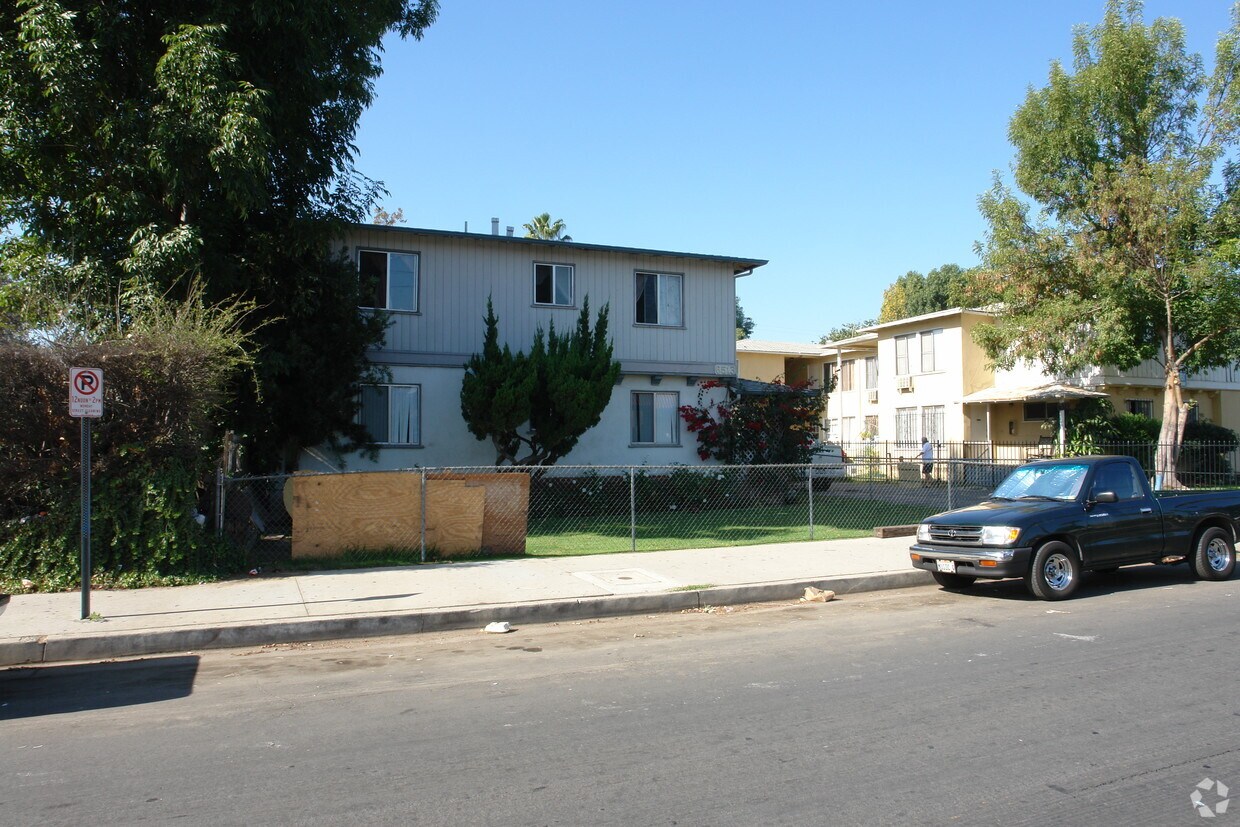 Foto del edificio - 6513 Sepulveda Blvd