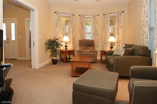 Foto del edificio - 115 Washington Ave