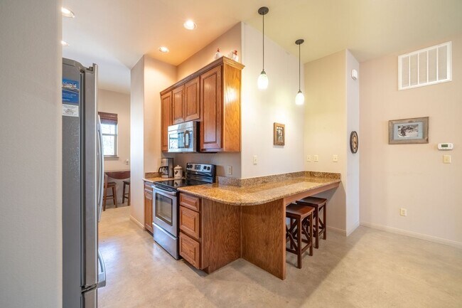Foto del edificio - 103 Rolling Hills Dr