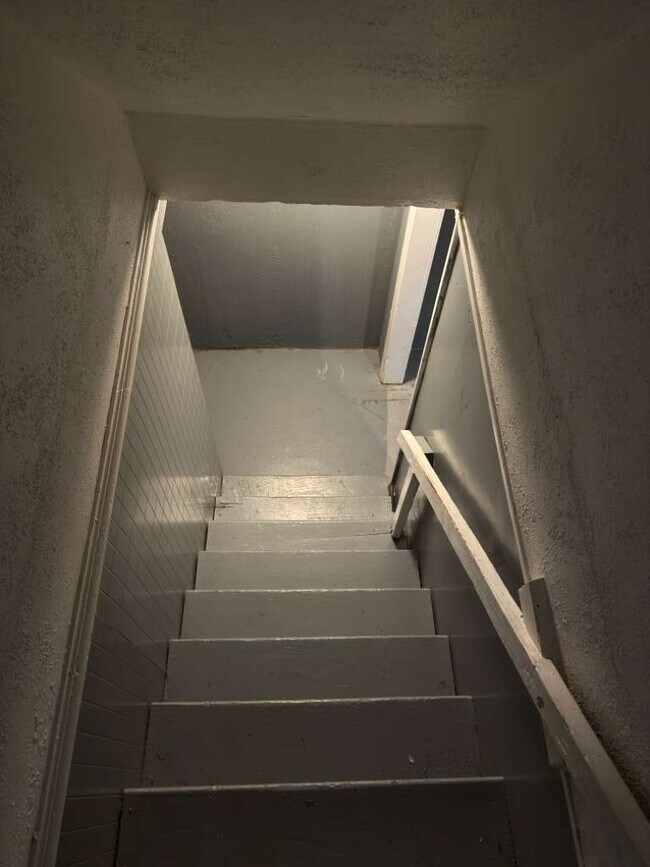 Foto del edificio - 5998 Bermuda Dr