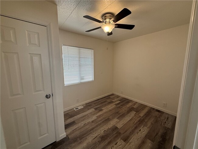 Building Photo - 2995 E Ames Ave