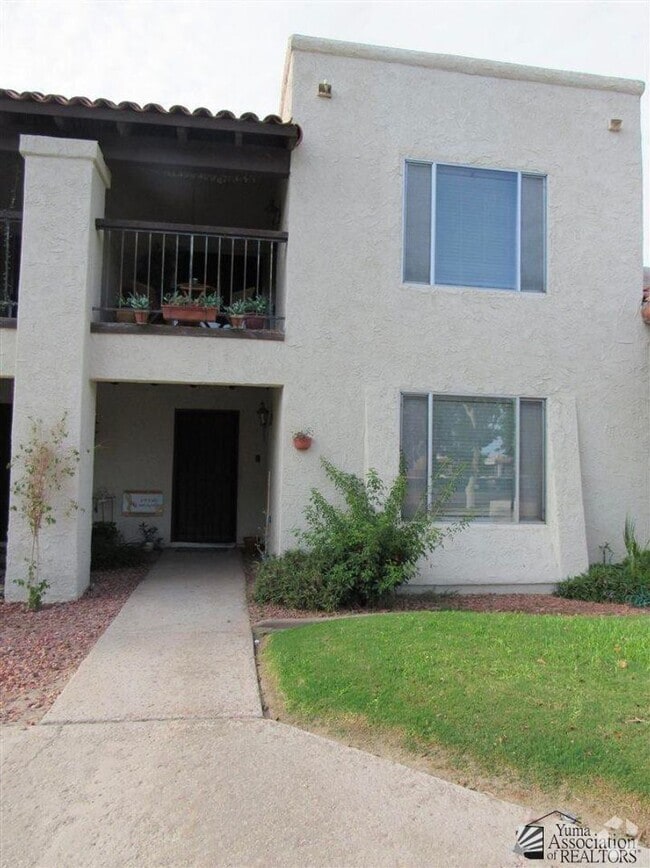 Building Photo - 2231 S Elks Ln