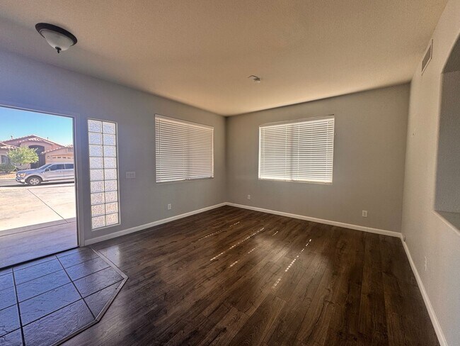 Foto del edificio - Wigwam Creek home 4 bedrooms with a private pool