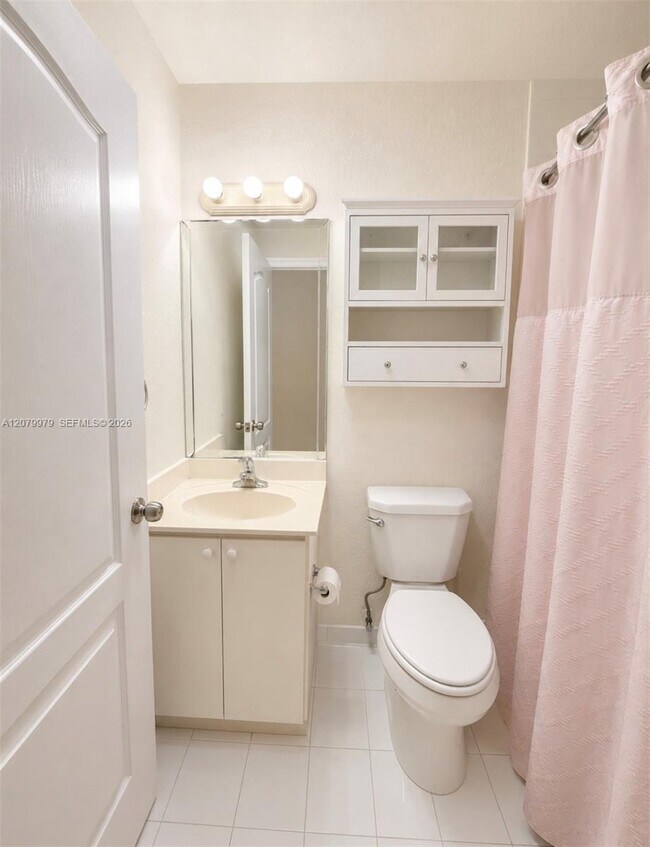 Foto del edificio - 7980 NW 10th St