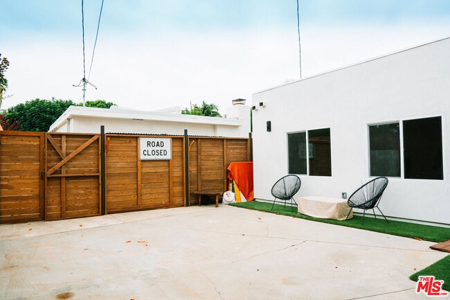 Foto del edificio - 11924 Juniette St