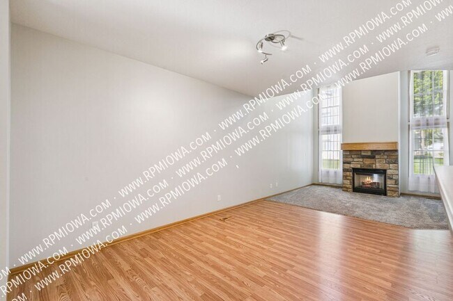 Foto del edificio - 513 E 4th St