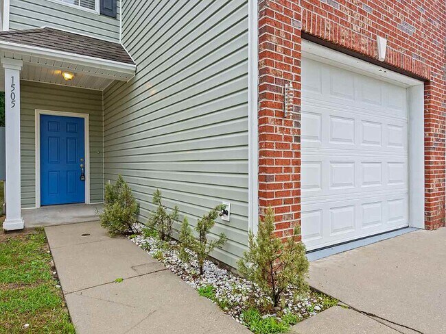 Foto del edificio - 1553 Crescent Hills Dr