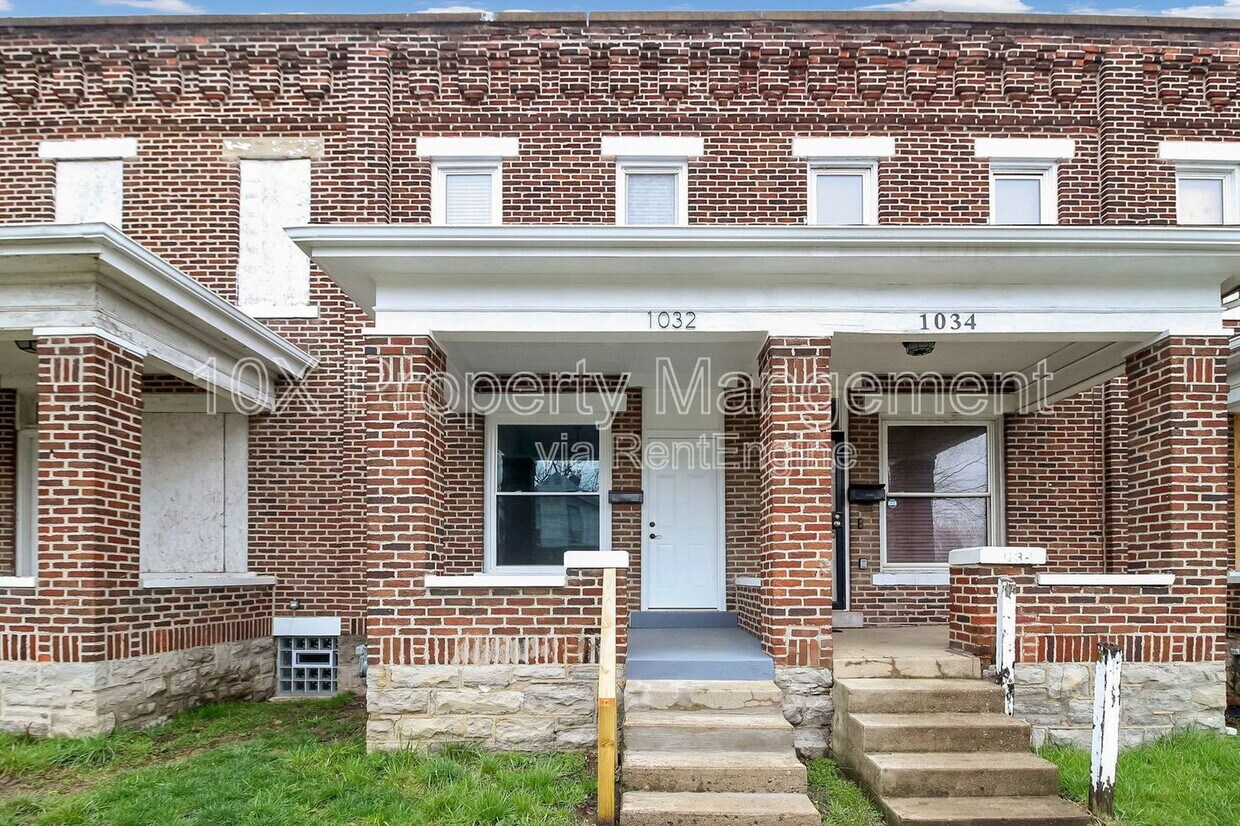 Primary Photo - 1032 S Ohio Ave