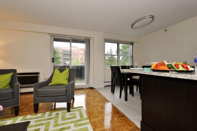 Foto del edificio - 1bed/1 bath in Brookline