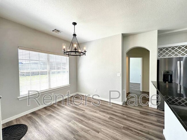 Building Photo - 11006 S Madison St