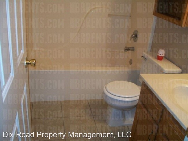 Building Photo - 3 br, 2 bath House - 842 Trenton Road,