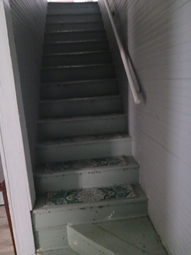 Foto del edificio - 323 Sortwell St